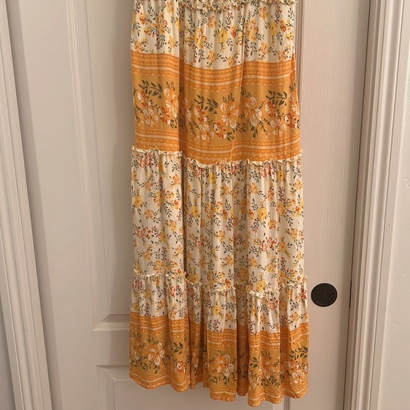 Aura Dress - Picture 3 of 3